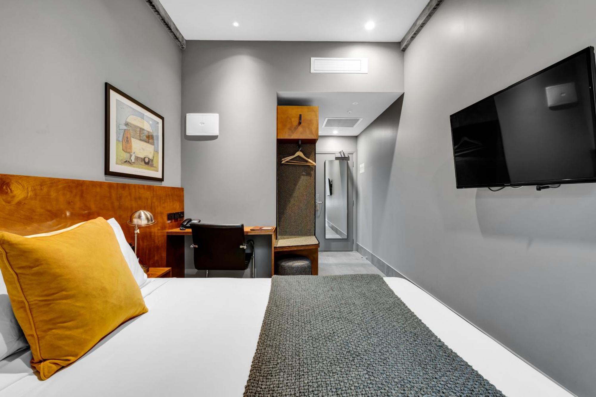 King And Queen Hotel Suites New Plymouth Exteriör bild