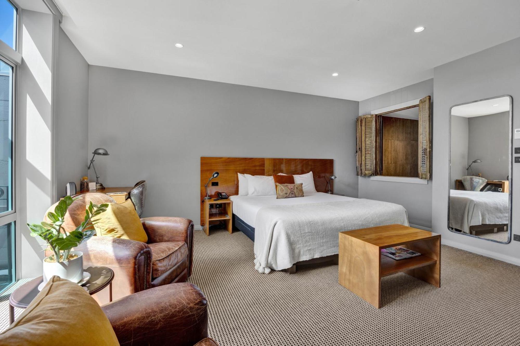 King And Queen Hotel Suites New Plymouth Exteriör bild